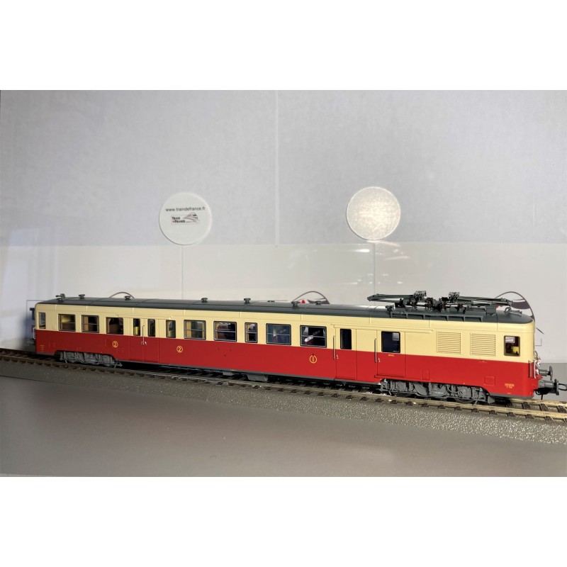 AUTOMOTRICE Z7110 EpIII, DEPOT LYON-MOUCHE, PAR R37 HO41051DS AUTOMOTRICE Z7110 EpIII, DEPOT LYON-MOUCHE, PAR R37 HO41051DS